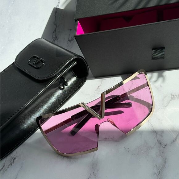 NEW Valentino Romask Gold Pink Mask Sunglasses $950 - Picture 1 of 9